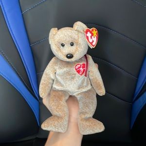 1999 Signature Bear beanie baby | MINT CONDITION